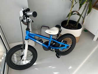 RoyalBaby 14” Kids Bike + Training Wheels – Like New