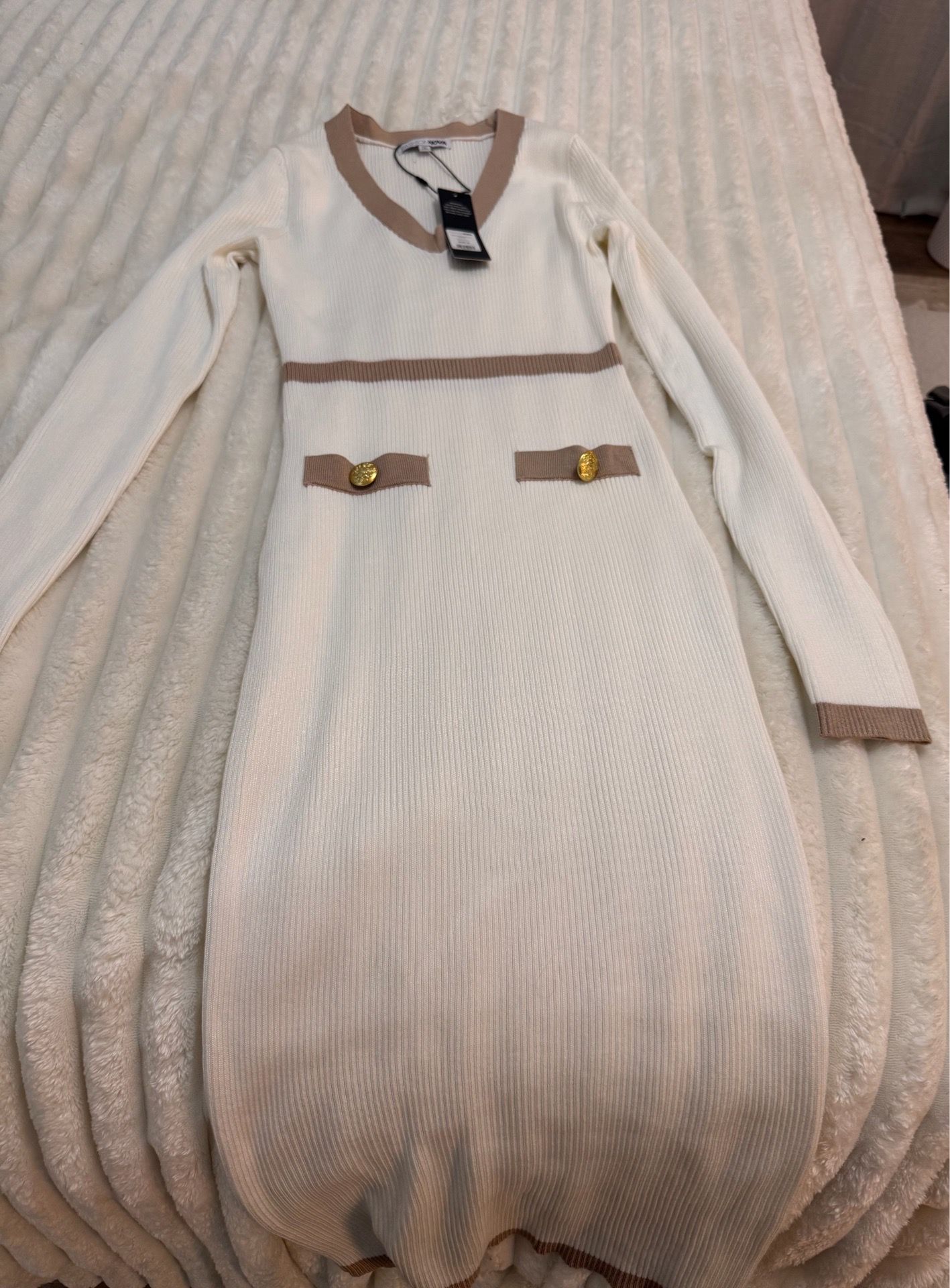 New Medium dress