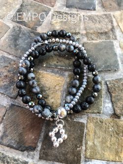 Handmade beaded bracelet