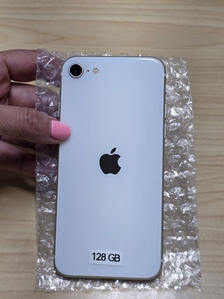 Iphone SE (Year 2020, ios 18...,) Unlocked 128GB. Firm Price. Works For Any Carrier...