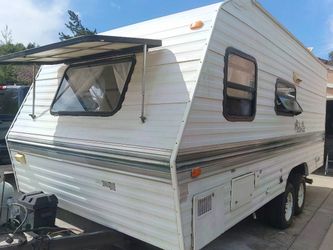 1995 Fleetwood travel trailer