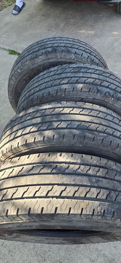 IronMan All Country LT275/70R18