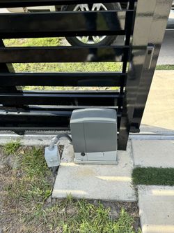 Gate Opener / Portones Eléctricos