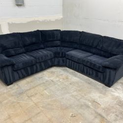 Ashley Furniture Navy 2-Piece Sectional Couch