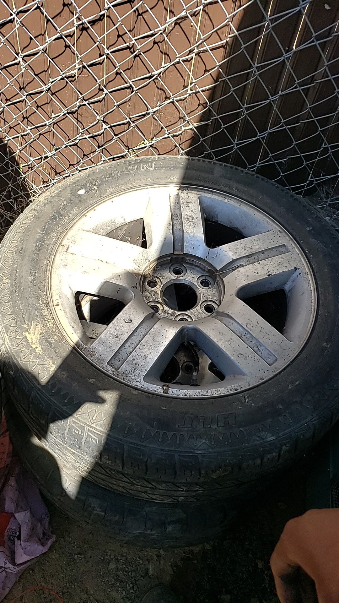 Chevy Silverado 20's original tires/rims