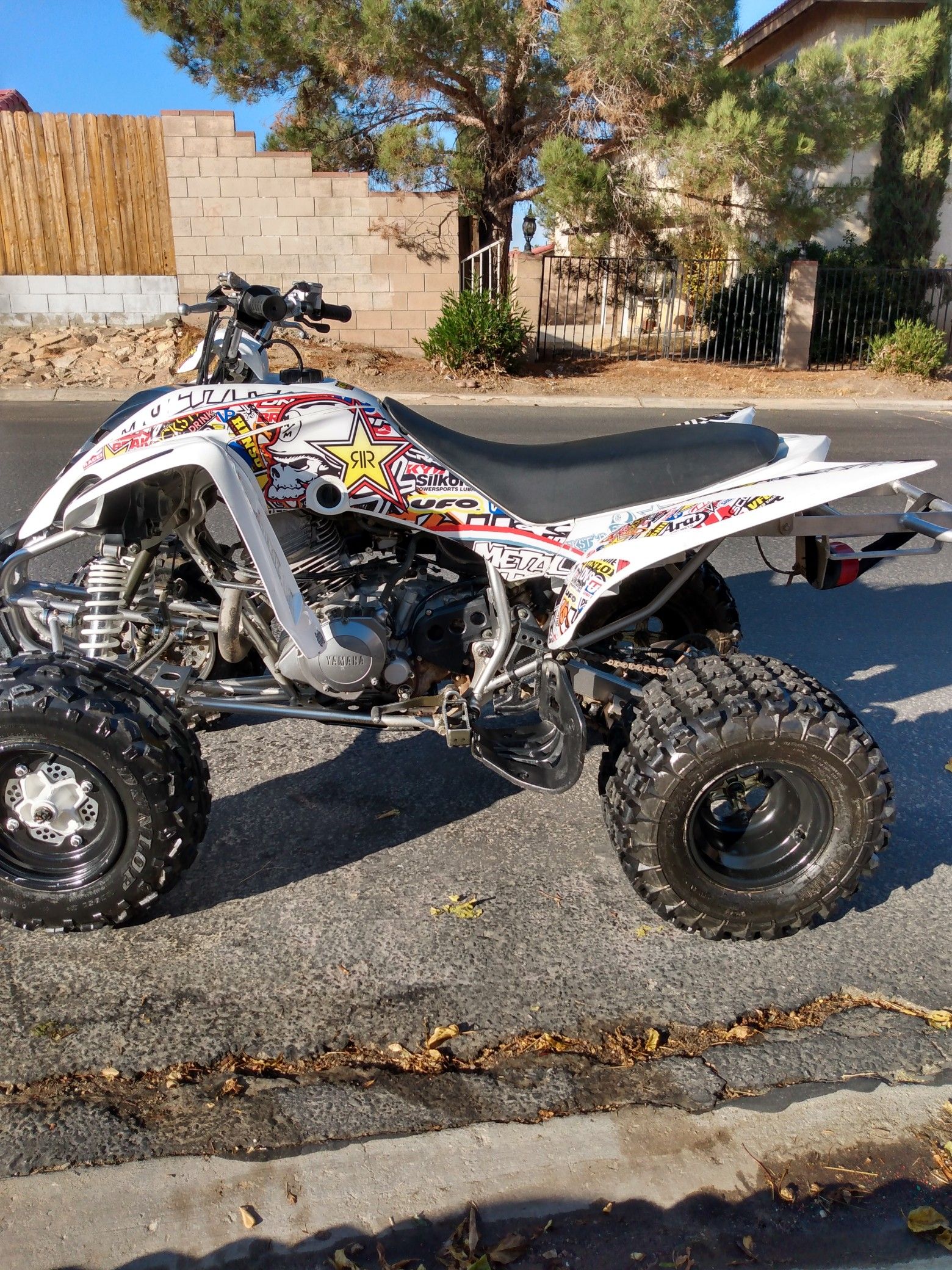 Yamaha raptor 350 quad