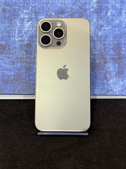iPhone 15 Pro Max 256GB Unlocked