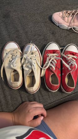 Girls converse 2 for $10