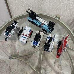 Transformers Combiner Wars Defensor 