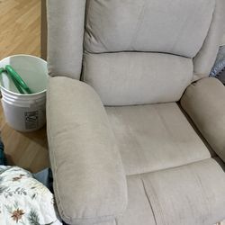 Like New Recliner