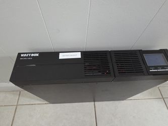 WattBox WB-UPS-1100-8 Battery Backup / UPS Power Conditioner ā 1100VA