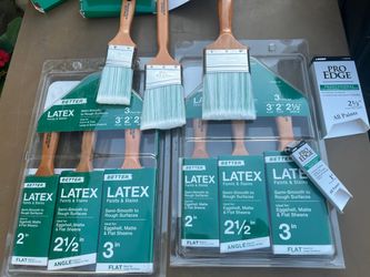 Paint brushes
