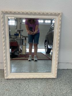 Vanity / wall mirror