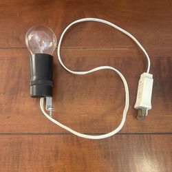 Blow Mold Cord Light - works / takes a standard light bulb 32” long