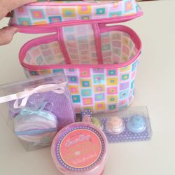 Little Girl Bath Set