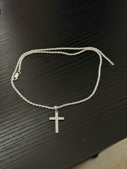 18in Silver chain w pendant