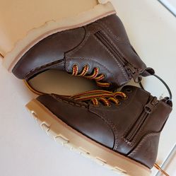 Cat and Jack little brown boots