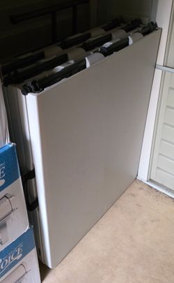 Lifetime foldable table