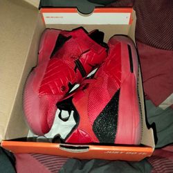 Red Jordans Size 5.5