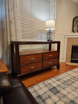 Buffet Table