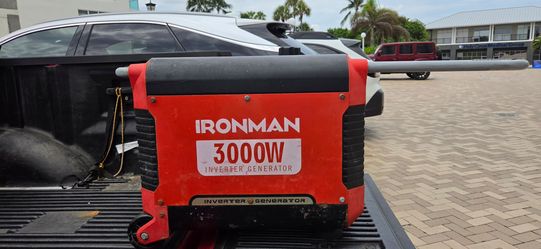 Generator IRONMAN 3000W inverter generator.