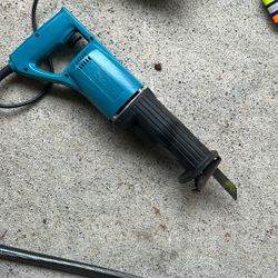 Makita Reciprocating Saw