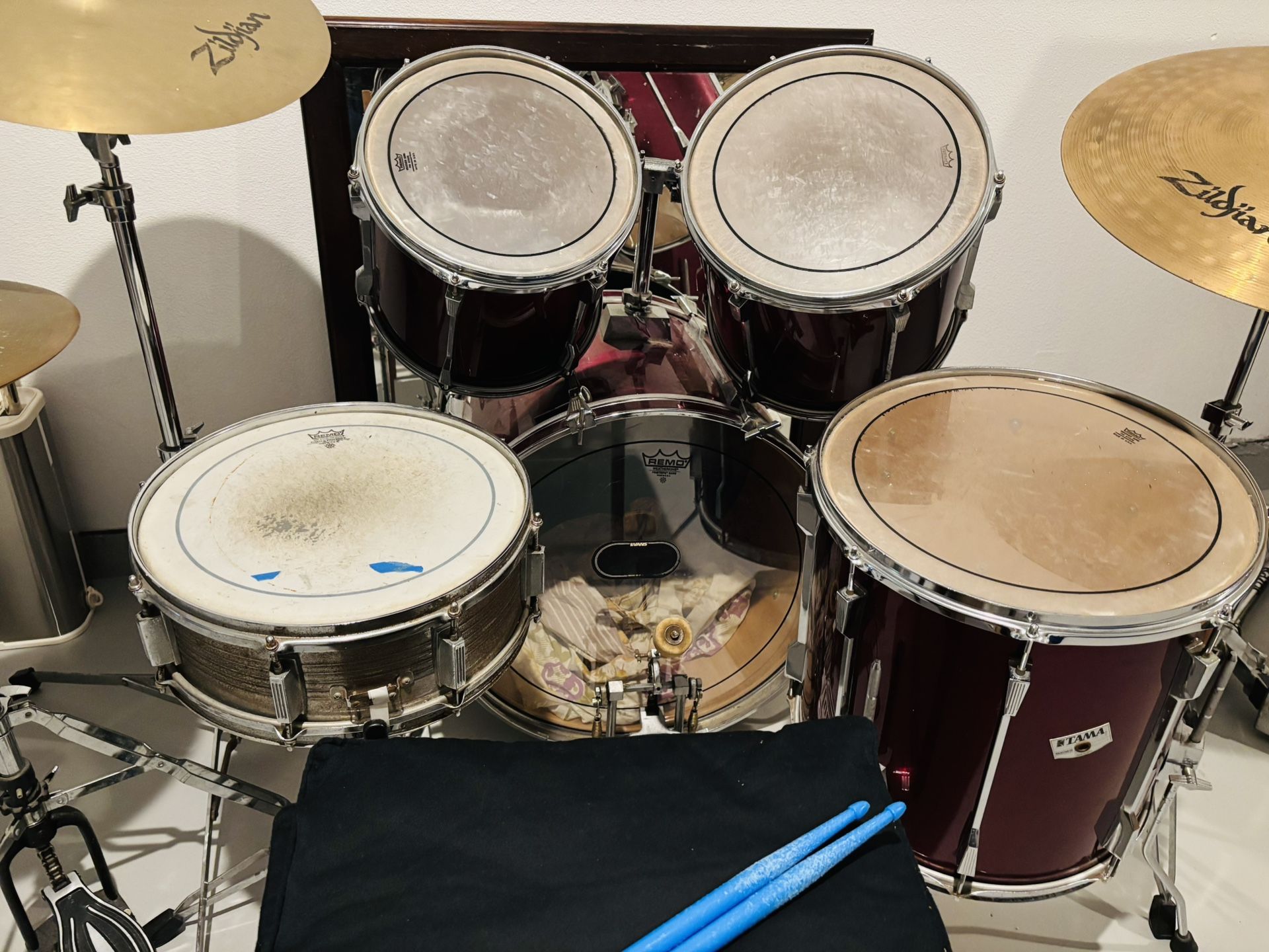 7 Piece Drum Set