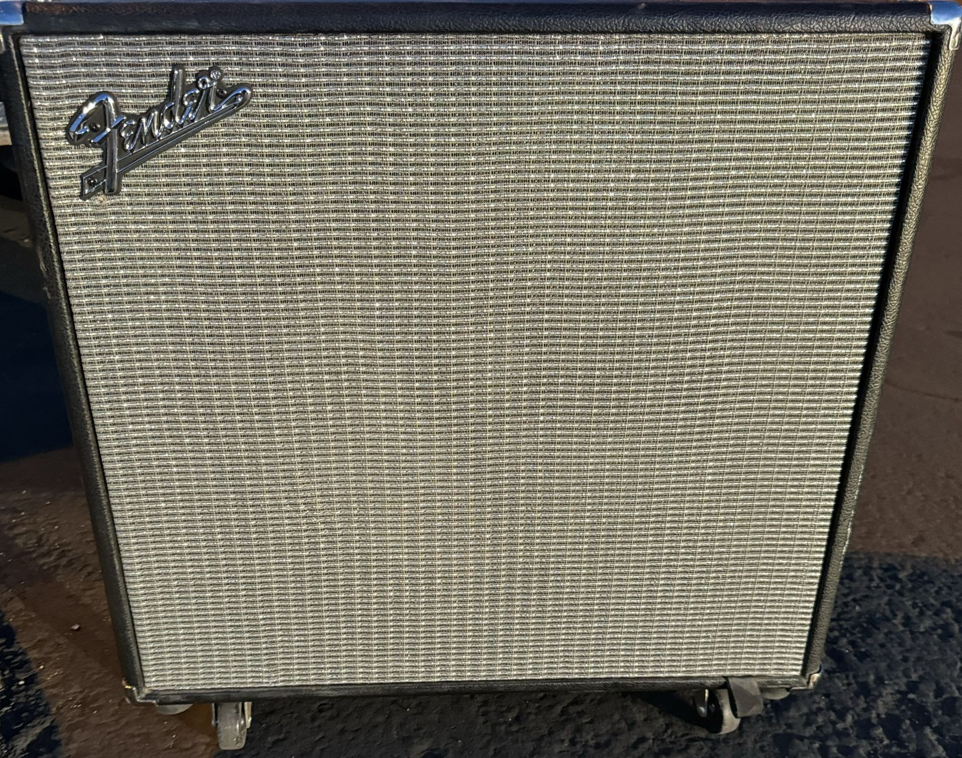 Fender 15 Bass Cabinet