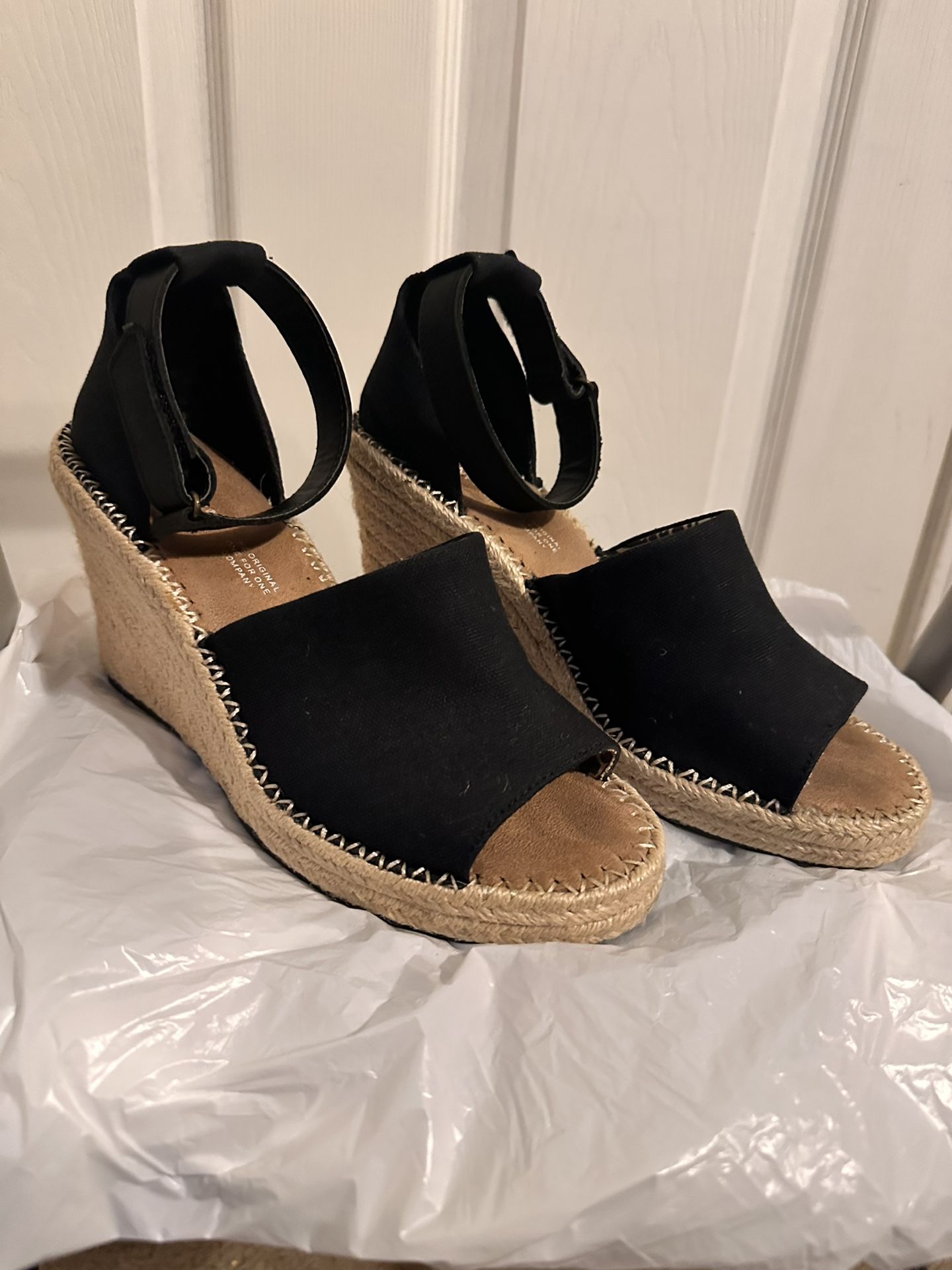 TOMS Marisol espadrille sandals 8.5W