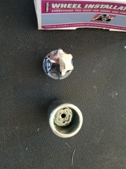 Evo X ralliart lug nuts