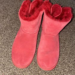 Uggs New Size 7 