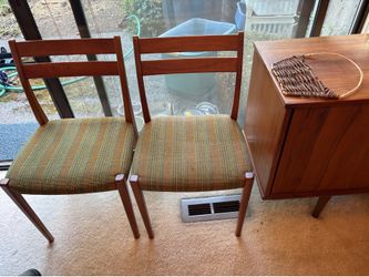 MCM dining room table and chairs Nils Jonsson