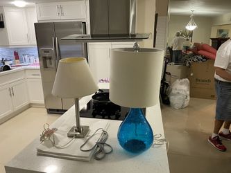 Set Of Night Stand Of Coffee Table Lamps