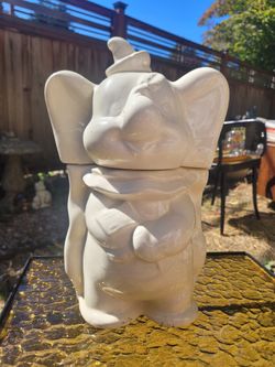 Vintage Walt Disney Dumbo Turnaround white cookie jar