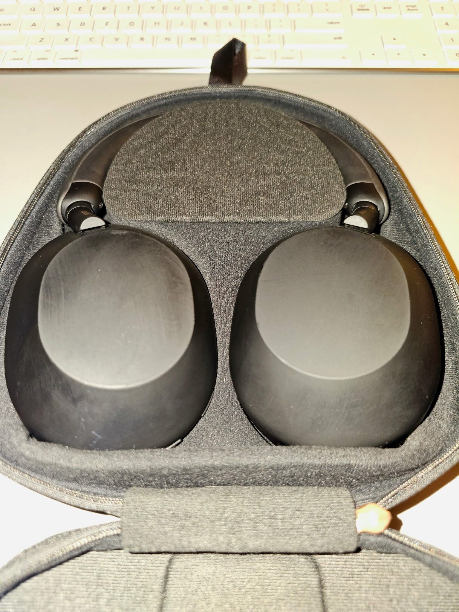 Sony WH-1000XM5 Headphones w/ Case & Cords