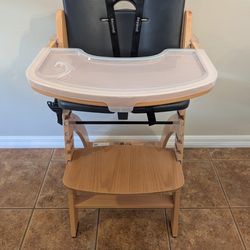 Abiie Beyond Junior Y Convertible Highchair
