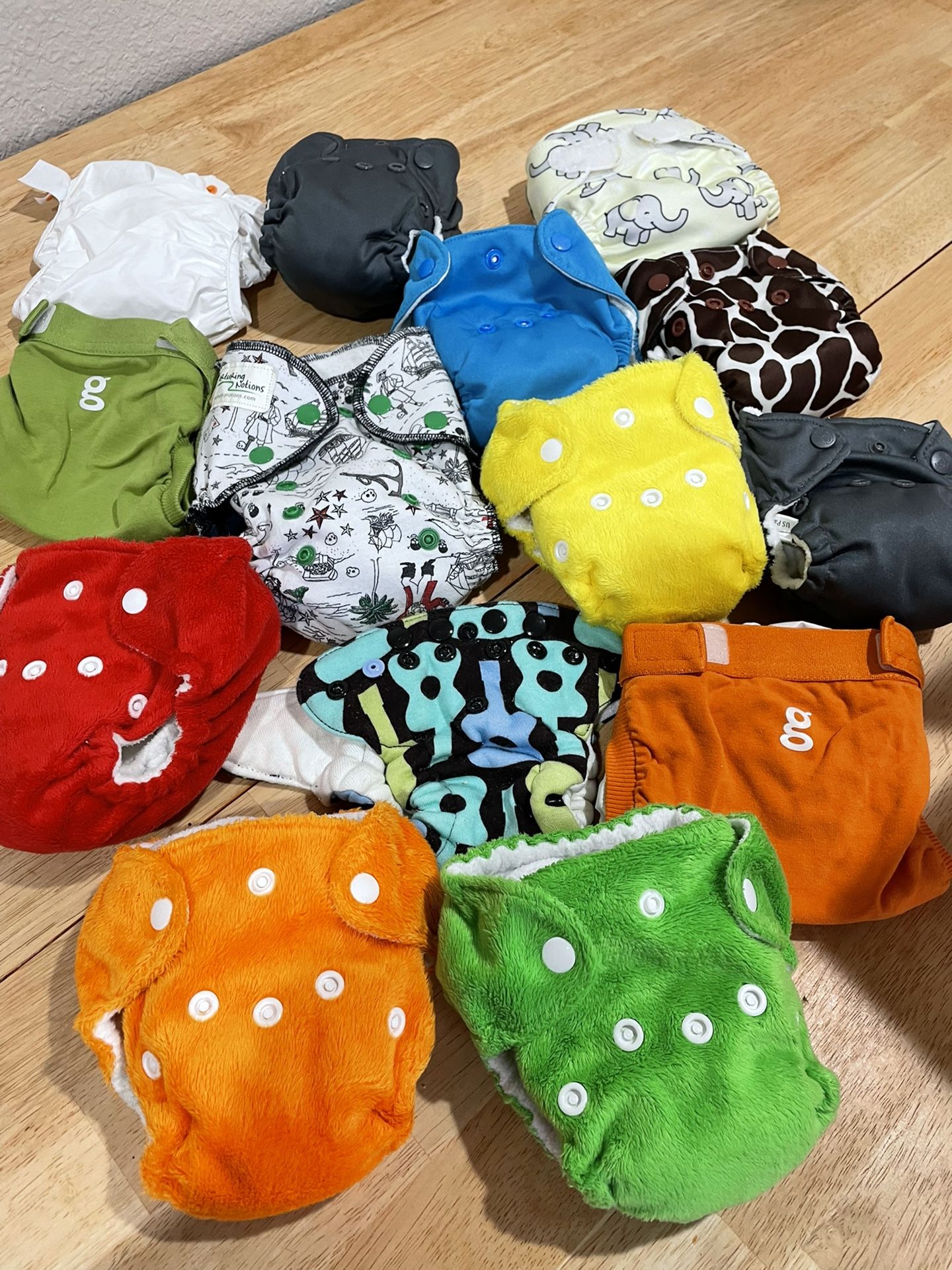 Cloth Diapers  Newborn Sz  All In One 