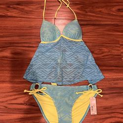 Women’s Bathing Suit, Medium 