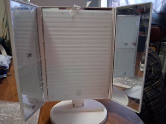 21 Led Lighted Makeup Vanity Mirror