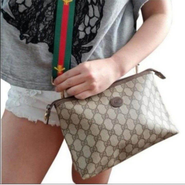 Authentic Vintage Gucci Interlocking GG Monogram Clutch Fanny Bum Waist Belt Crossbody Bag