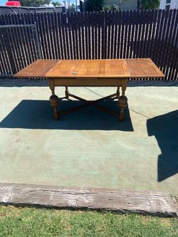 Large dinning room table