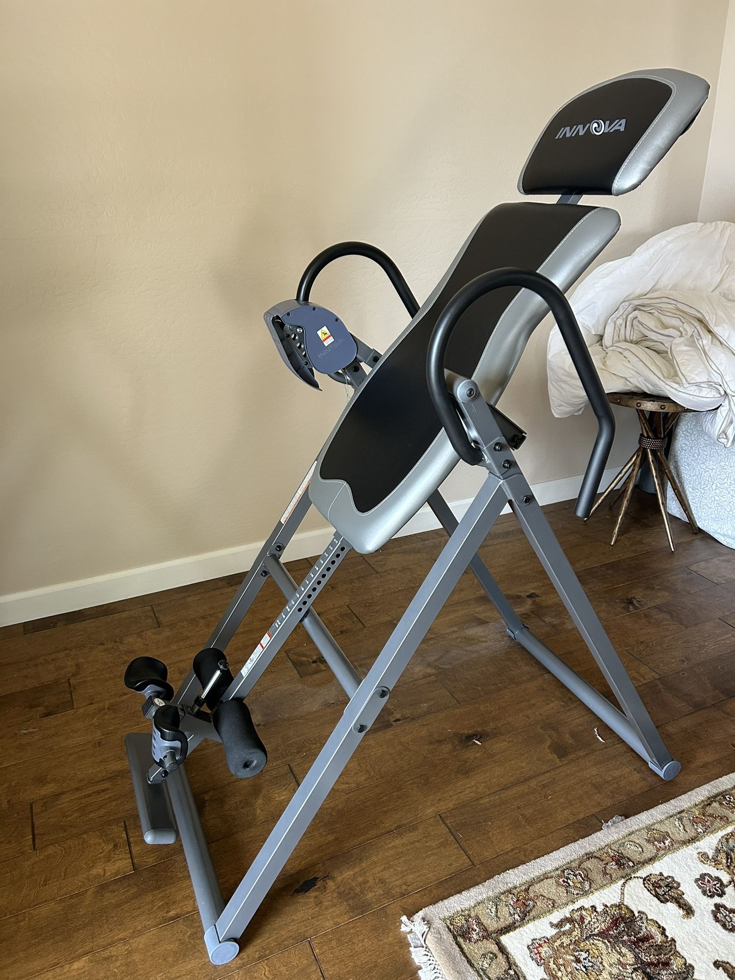 Innova Inversion Table