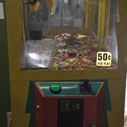The Challenger Arcade Candy Claw Crane Game