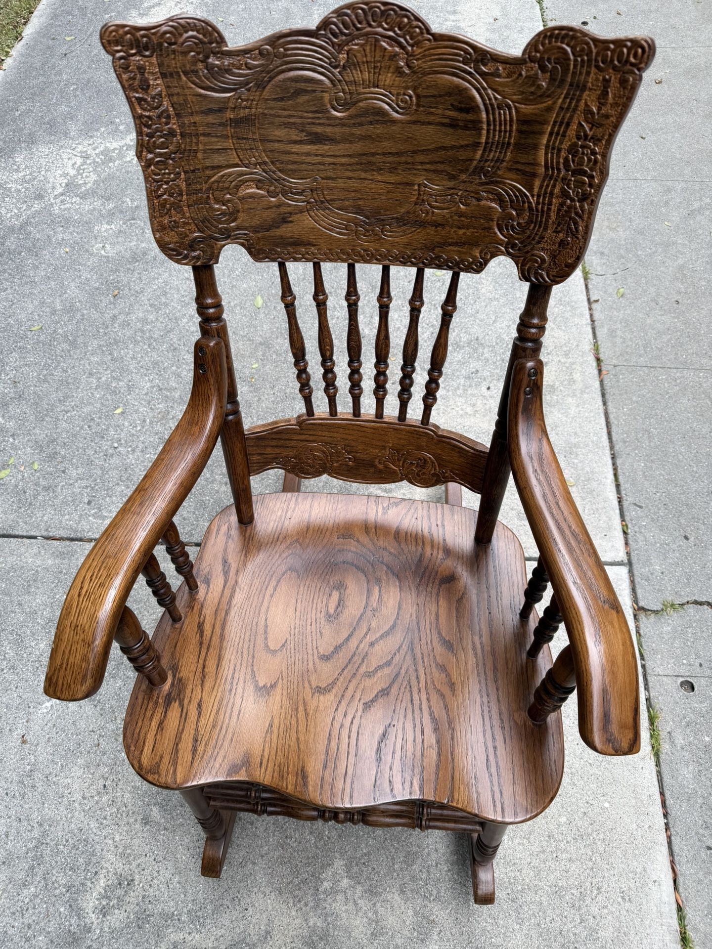 Rocking chair