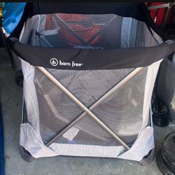 Born Free Pack N Play 