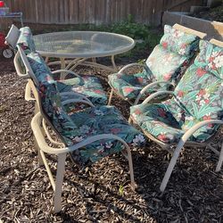 Outdoor Chairs