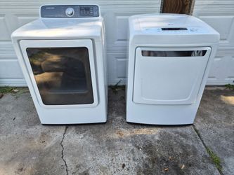 Gas & Electric Dryers
