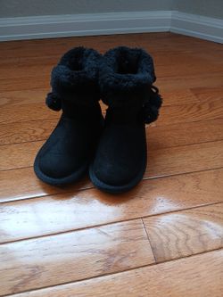 Black toddler girl boots Size 7