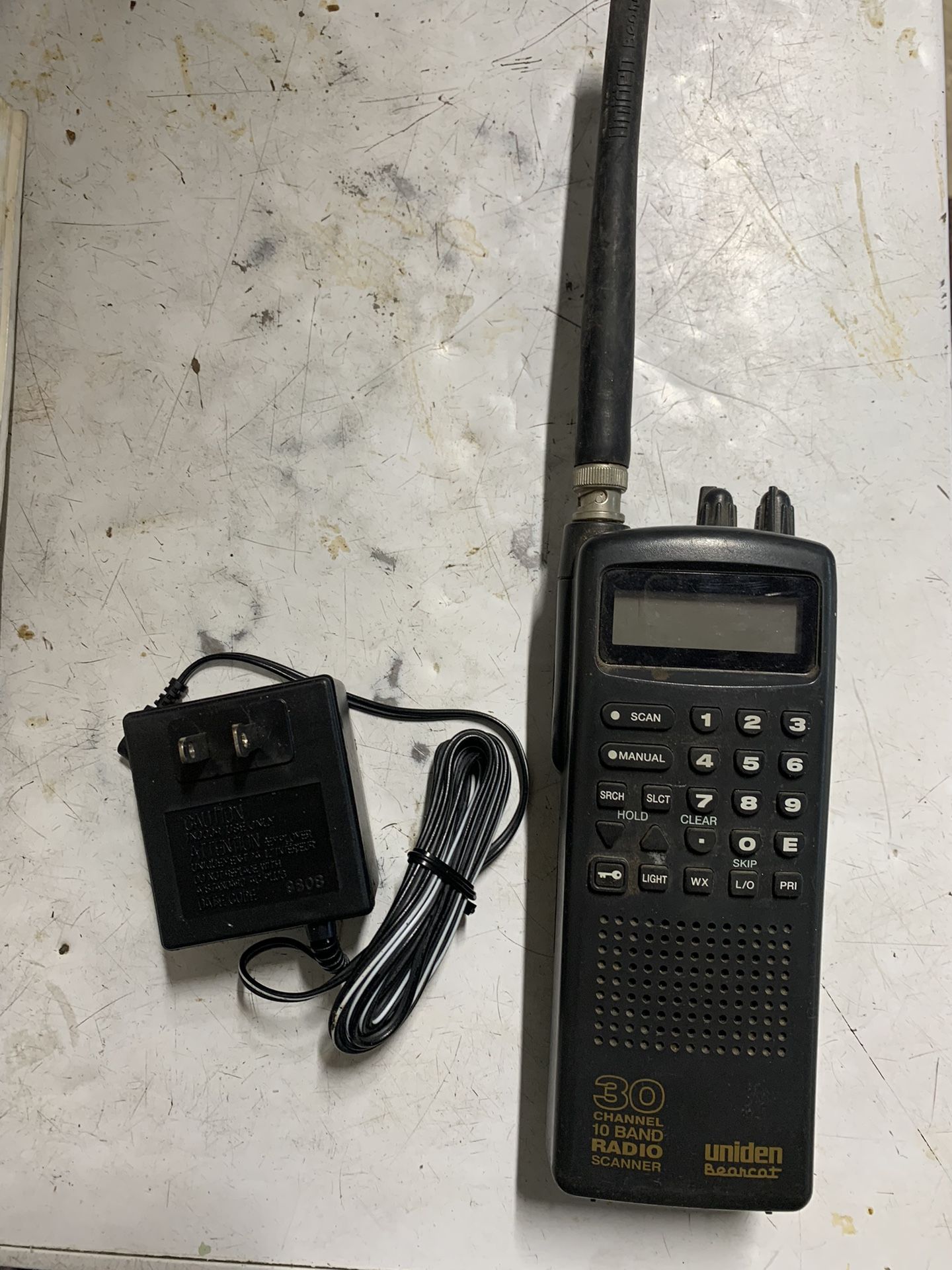 Uniden Bearcat 30 Channel 10 Band Radio Scanner