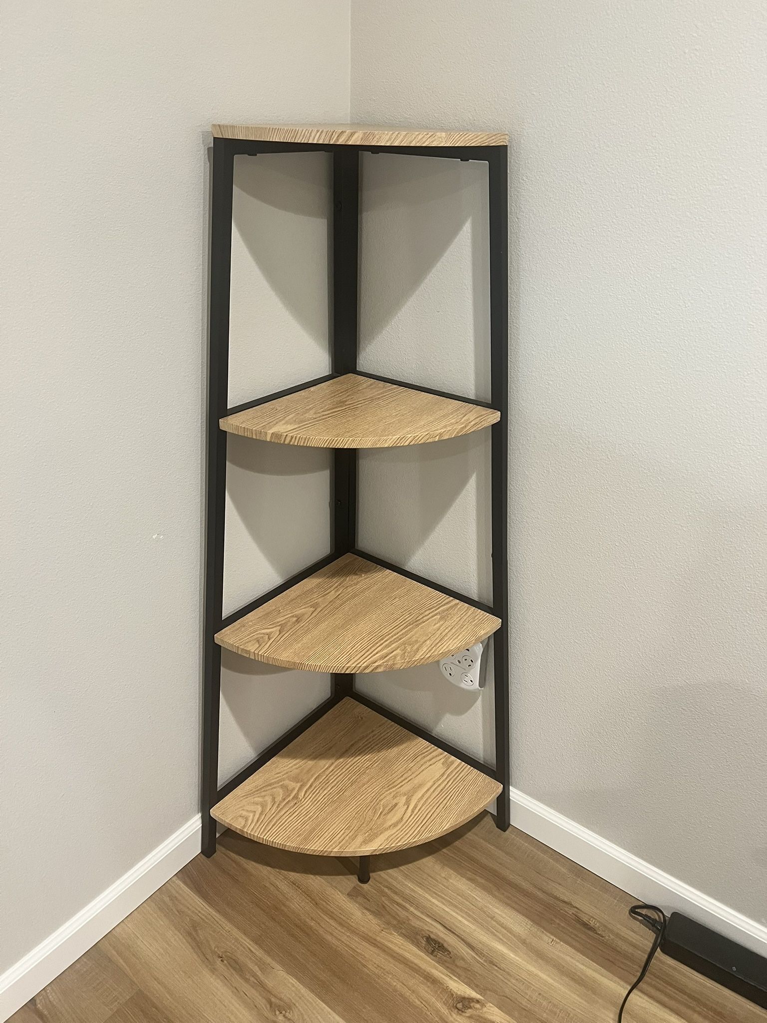 4 Tier Corner Bookcase